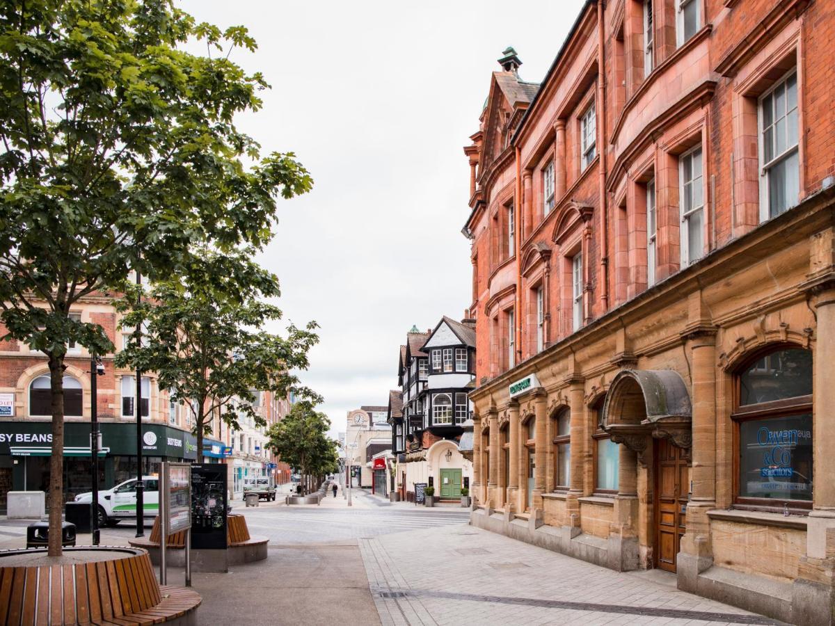 1 Bed Apartment - Redhill Central, Surrey, Gatwick #2 Eksteriør bilde