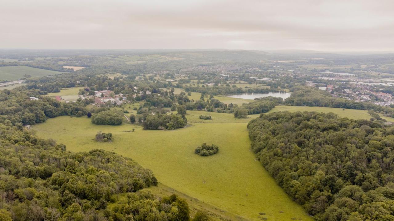 1 Bed Apartment - Redhill Central, Surrey, Gatwick #2 Eksteriør bilde